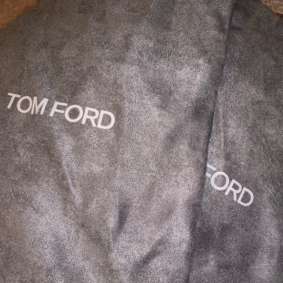 Tom Ford pumps with lock for sale - Picture 7 of 10